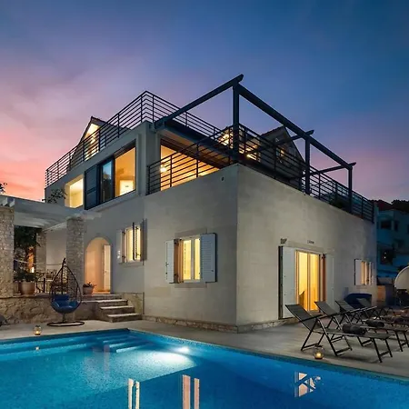 Feriehus Luxury Seafront Seaview Milna Pool Milna (Brac)