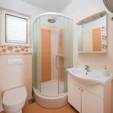 Luxury Seafront Seaview Milna Pool * Milna (Brac)