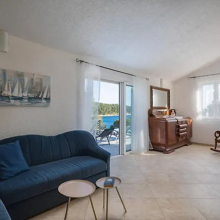 Luxury Seafront Seaview Milna Pool *